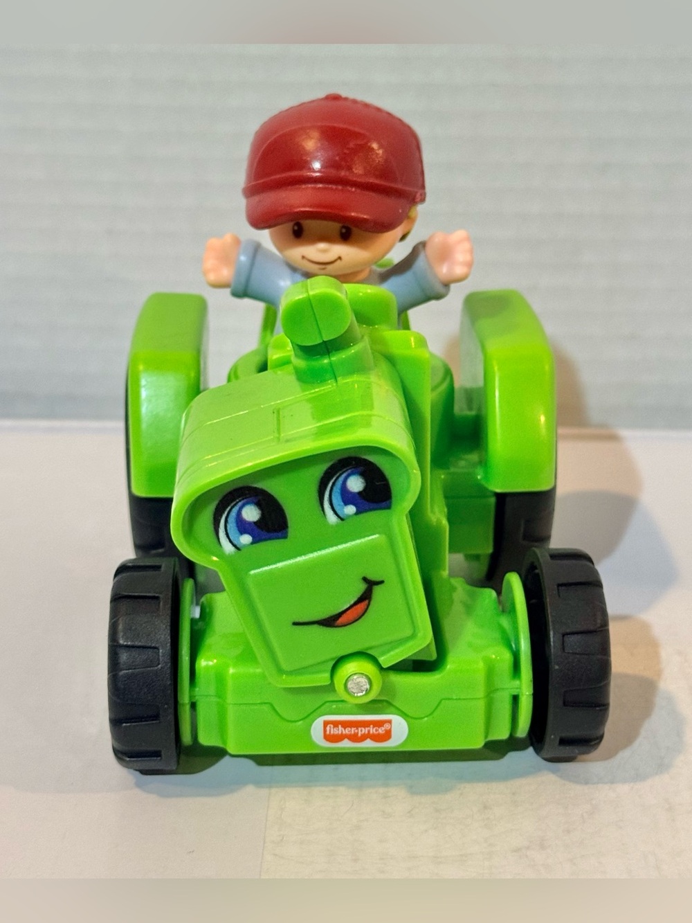 Fisher Price Little People Helpful Harvester Green Tractor & Fig 2⭐️EUC⭐️